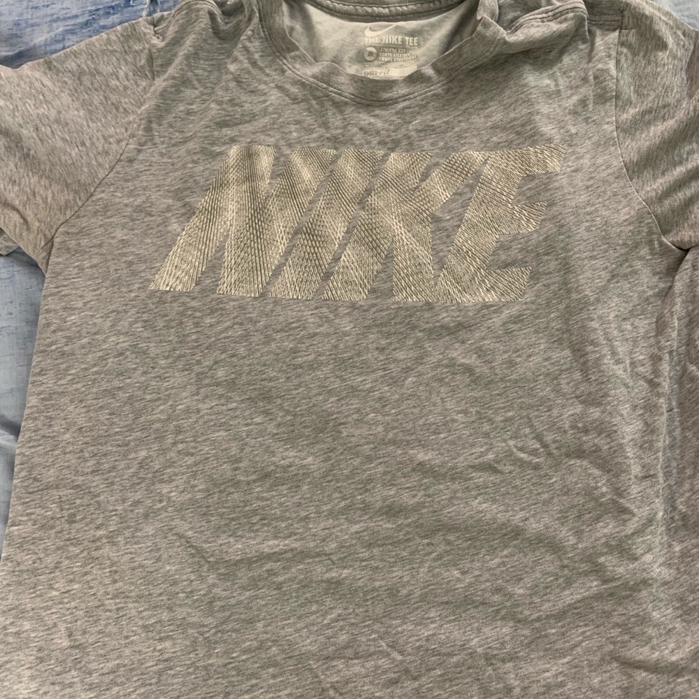 Nike Graphic Tee